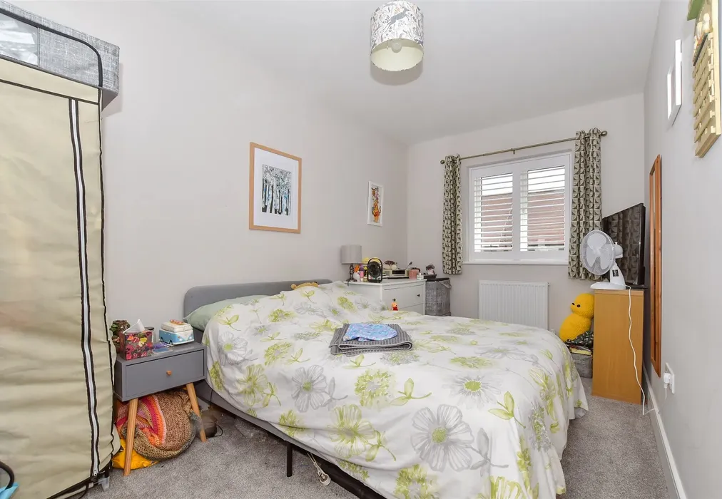 Bedroom 3 - Bluebell Avenue, Littlebourne, Kent - Wards of Kent