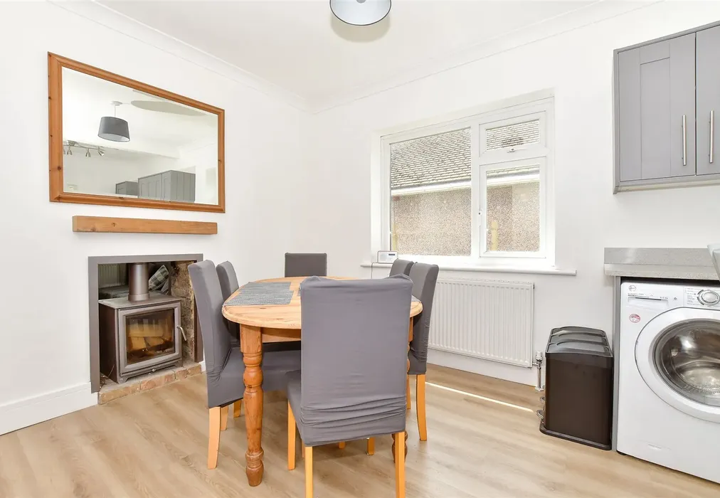 Dining Area - Seaway Gardens, St Mary's Bay, Romney Marsh, Kent - Wards of Kent