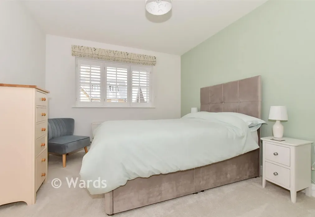 Bedroom 3 - St. Crispin Close, Worth, Deal, Kent - Wards of Kent