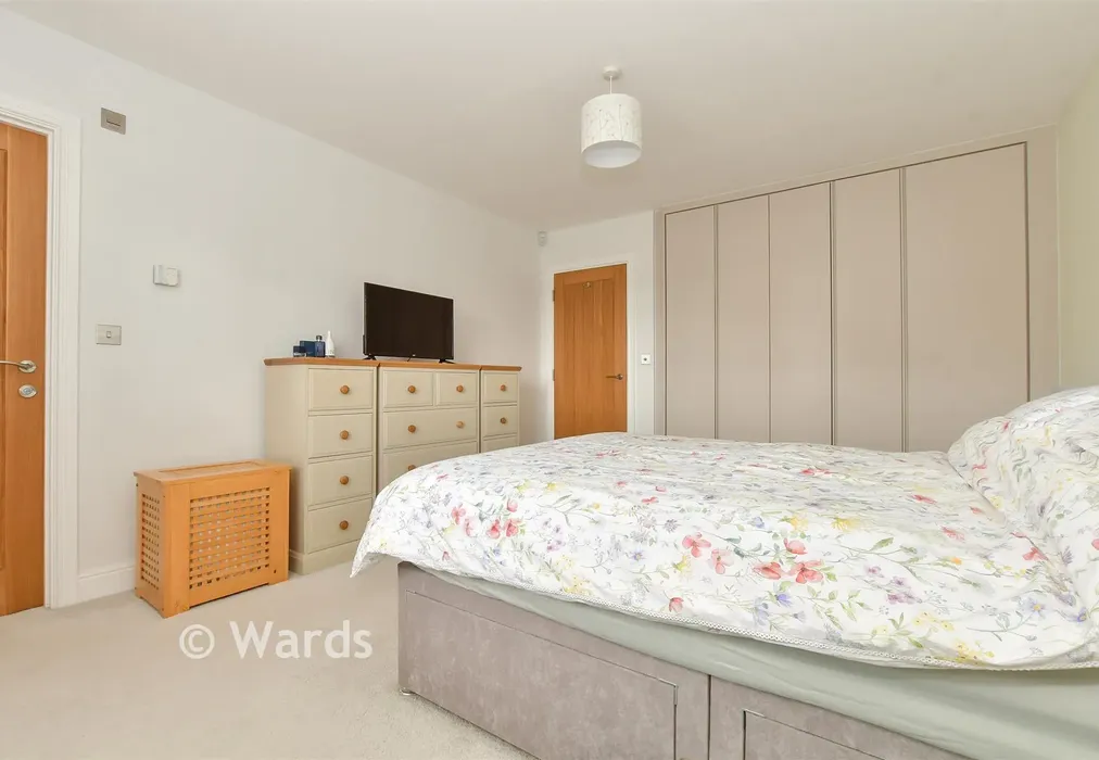 Bedroom 1 - St. Crispin Close, Worth, Deal, Kent - Wards of Kent