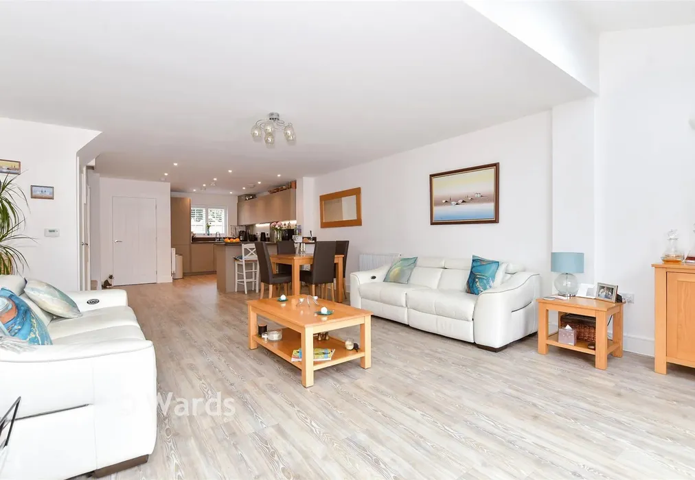 Lounge/Dining Area - Alans Gardens, Yalding, Maidstone, Kent - Wards of Kent