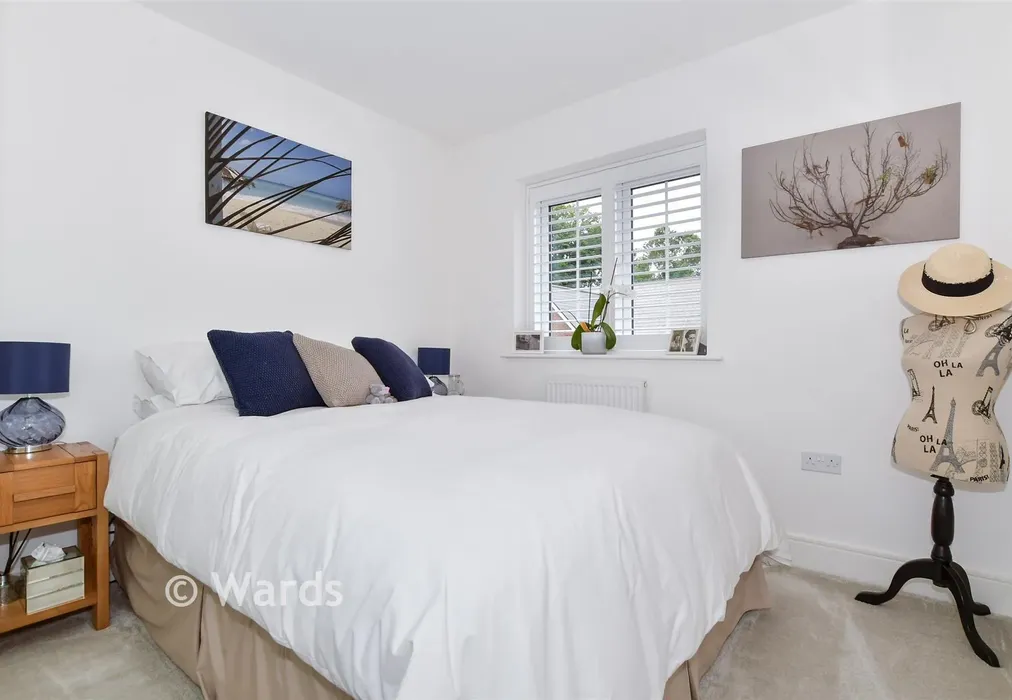 Bedroom 2 - Alans Gardens, Yalding, Maidstone, Kent - Wards of Kent