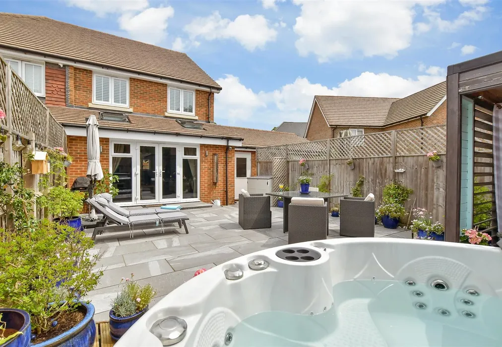 Rear Elevation - Alans Gardens, Yalding, Maidstone, Kent - Wards of Kent