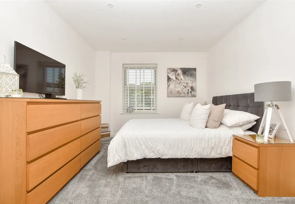 Bedroom 2 - Sceptre Court, Birchington, Kent - Wards of Kent