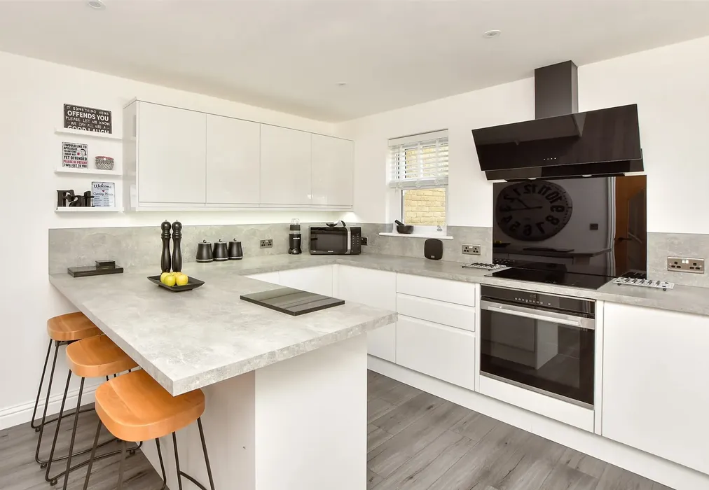 Kitchen - Sceptre Court, Birchington, Kent - Wards of Kent