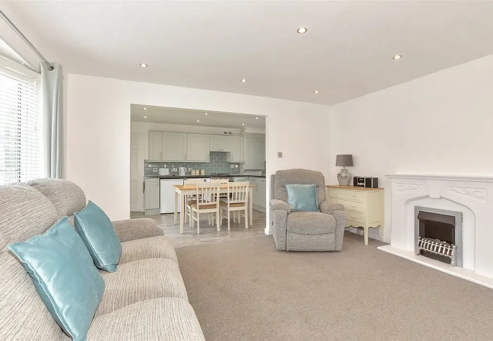 Lounge - Burmarsh Road, Hythe, Kent - Wards of Kent