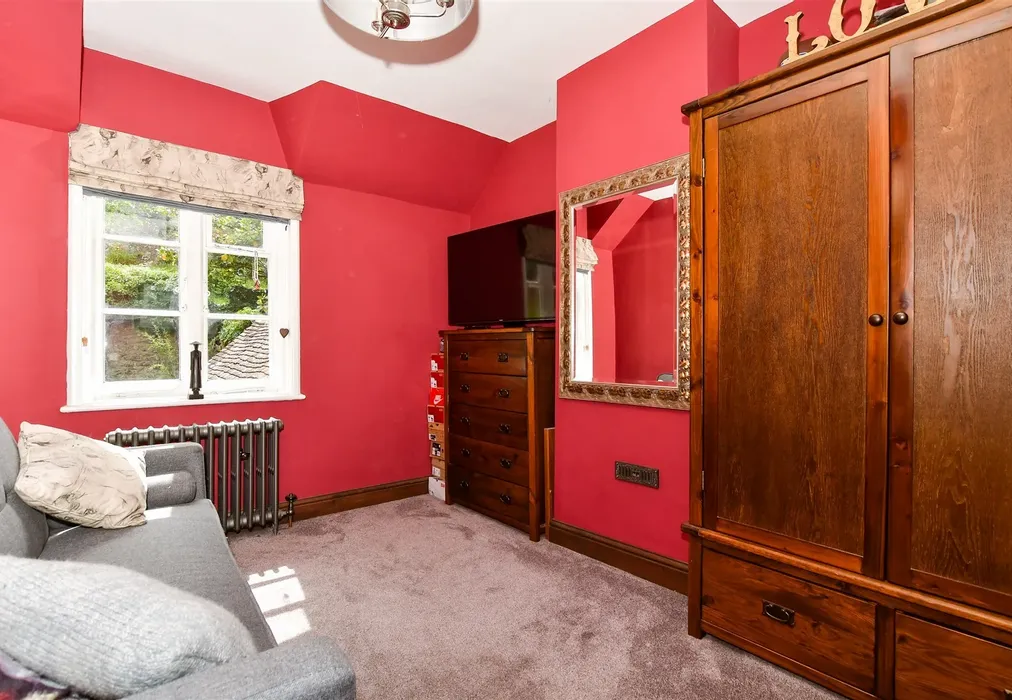 Bedroom 3 - Old Loose Hill, Loose, Maidstone, Kent - Wards of Kent