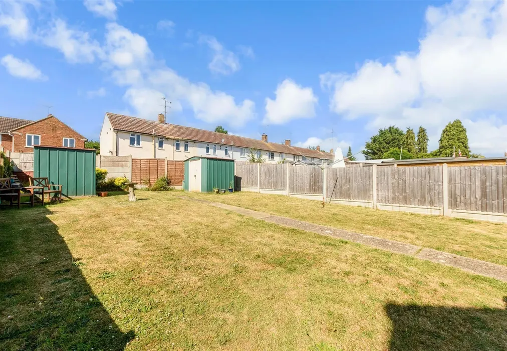 Rear Garden - Kingsnorth Road, Twydall, Gillingham, Kent - Wards of Kent