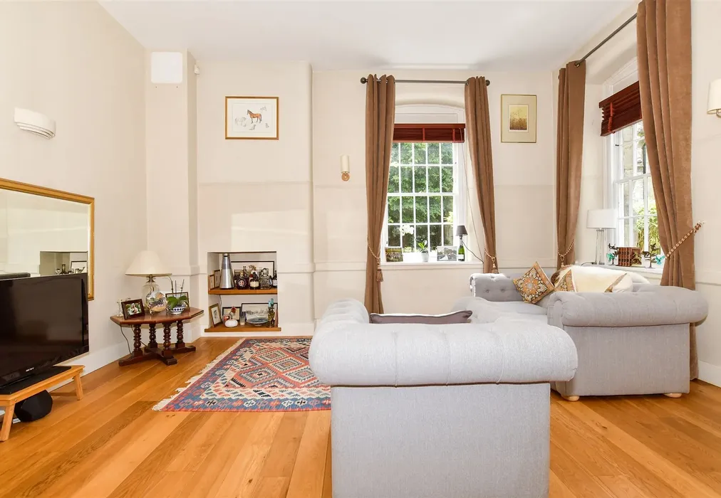 Lounge/Diner - Fennel Close, Maidstone, Kent - Wards of Kent