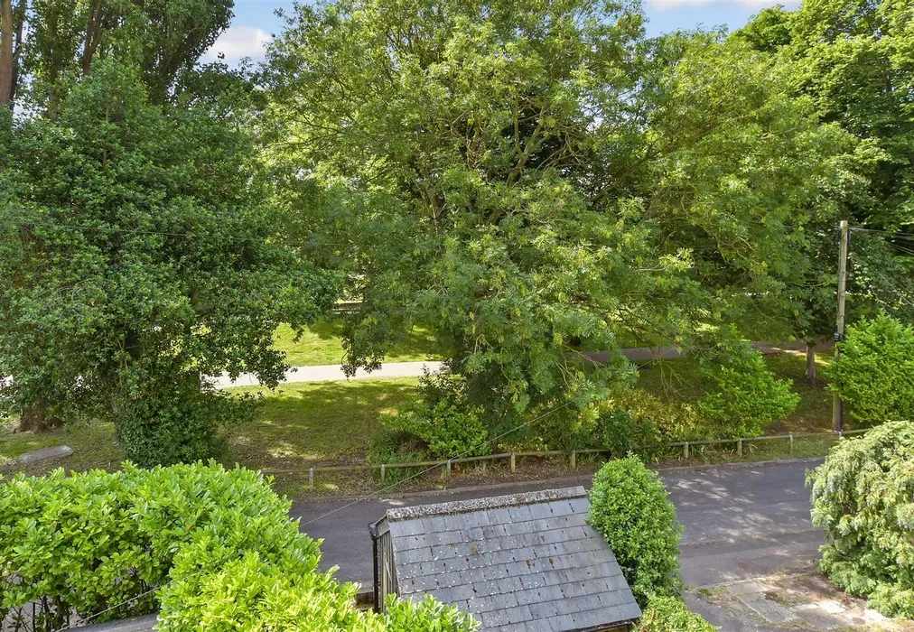 Views To Side - Twiss Road, Hythe, Kent - Wards of Kent