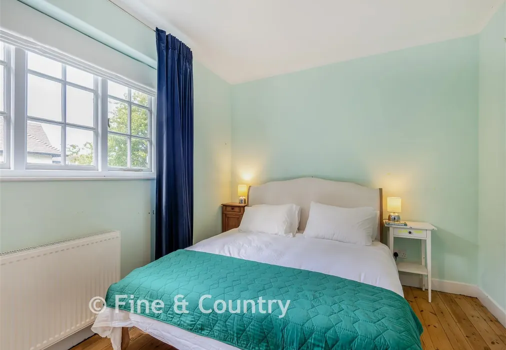 Bedroom - Dixwell Road, Folkestone, Kent - Wards of Kent