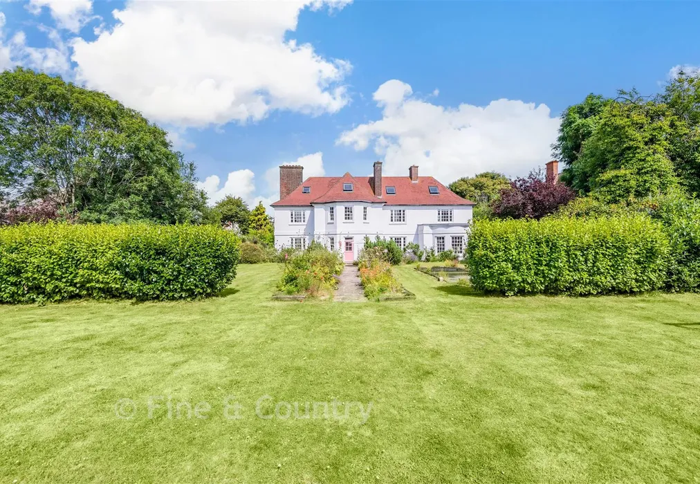 Rear Garden - Dixwell Road, Folkestone, Kent - Wards of Kent