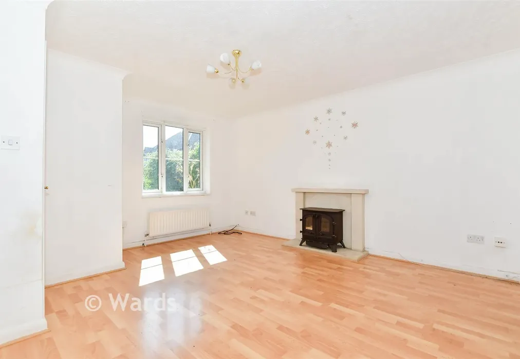 Lounge - Howlsmere Close, Halling, Rochester, Kent - Wards of Kent