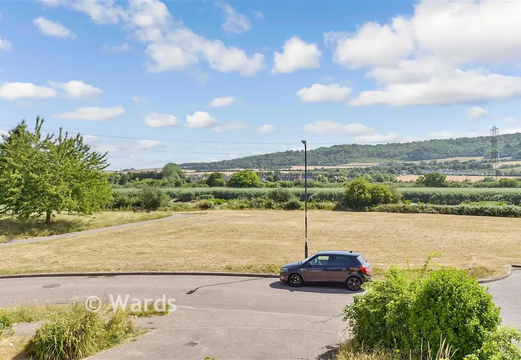 Views To Front - Howlsmere Close, Halling, Rochester, Kent - Wards of Kent