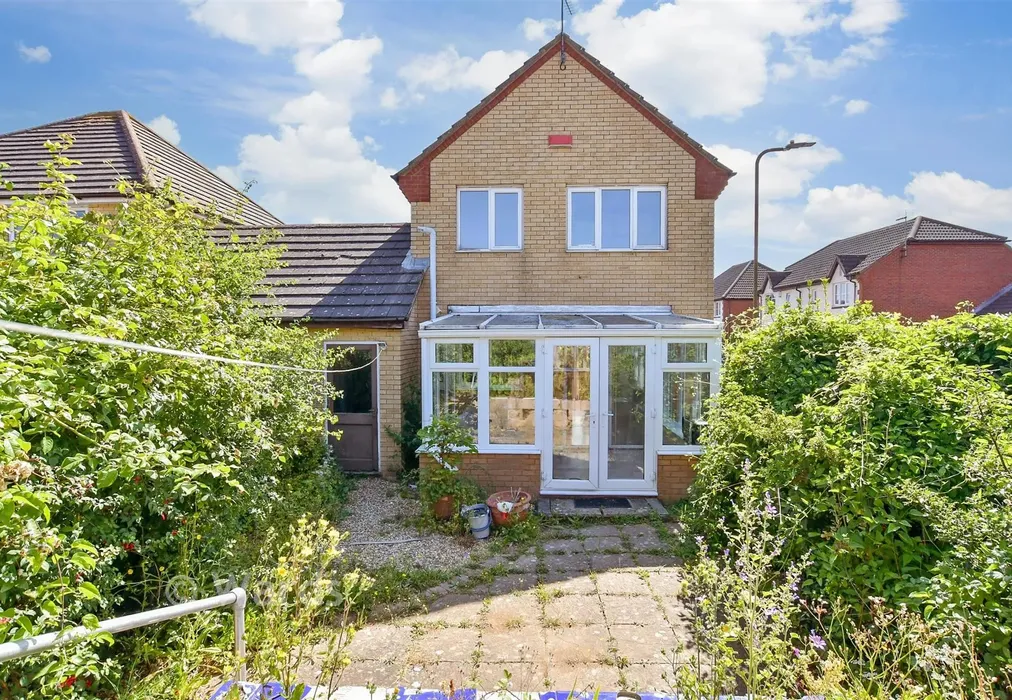 Rear Elevation - Howlsmere Close, Halling, Rochester, Kent - Wards of Kent