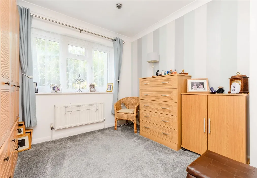 Bedroom 3 - Bracken Lea, Chatham, Kent - Wards of Kent