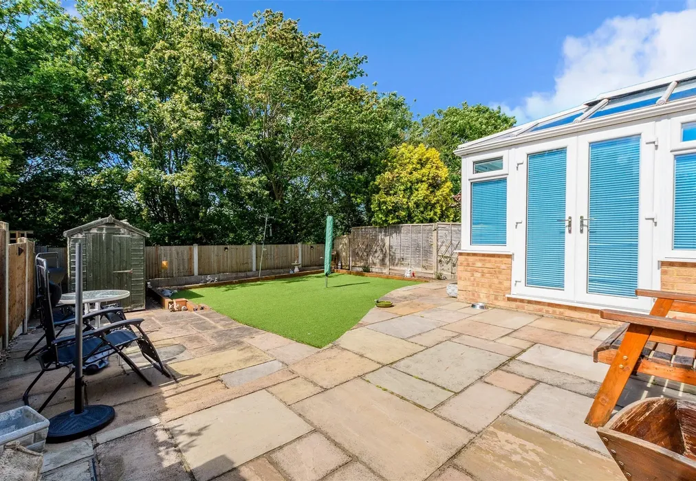 Rear Garden - Bracken Lea, Chatham, Kent - Wards of Kent