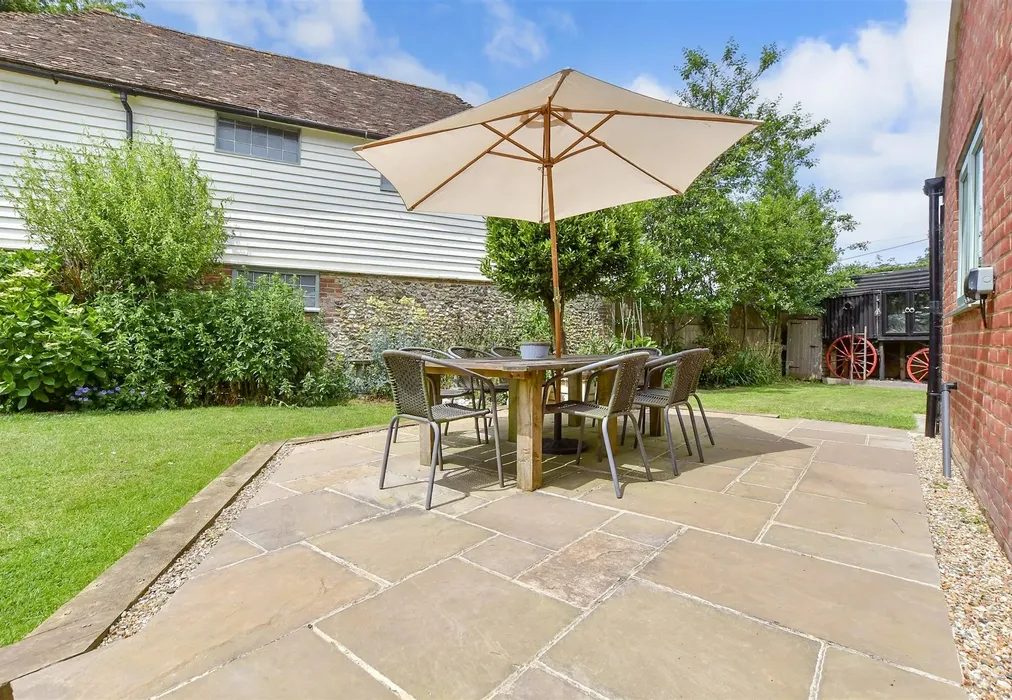 Patio / Decking - Bowl Field, Hastingleigh, Ashford, Kent - Wards of Kent