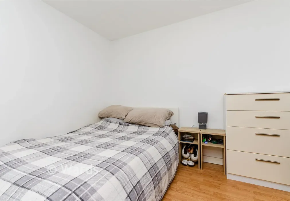 Bedroom 2 - Croftside, Vigo Village, Meopham, Kent - Wards of Kent