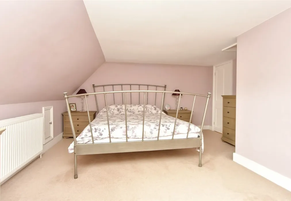 Bedroom 1 - Prospect Row, Gillingham, Kent - Wards of Kent
