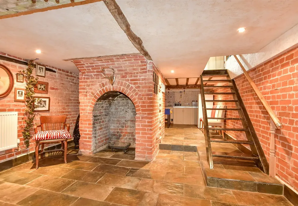 Cellar Room 1 - Prospect Row, Gillingham, Kent - Wards of Kent