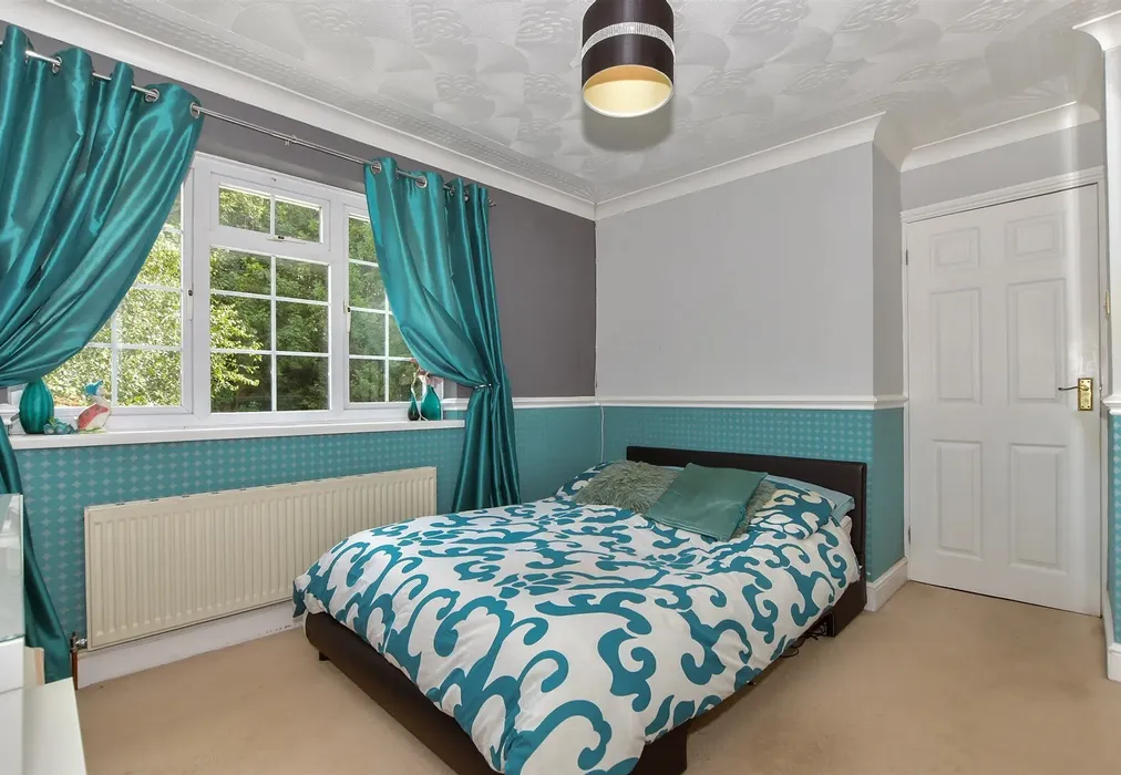 Bedroom 4 - Shernolds, Maidstone, Kent - Wards of Kent