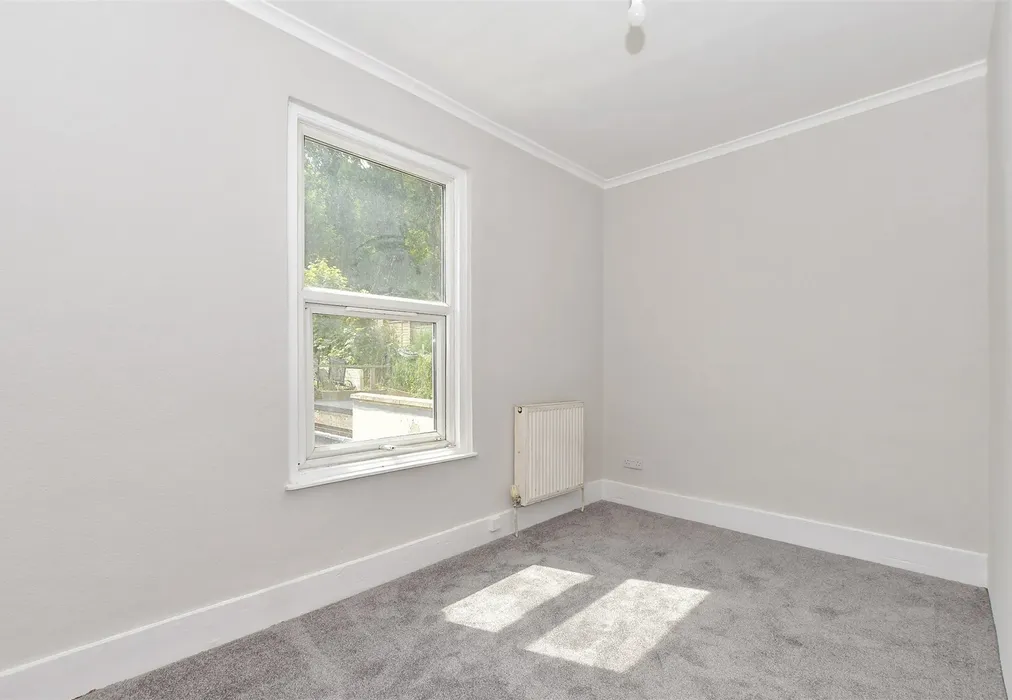 Bedroom 1 - Clarendon Place, Dover, Kent - Wards of Kent