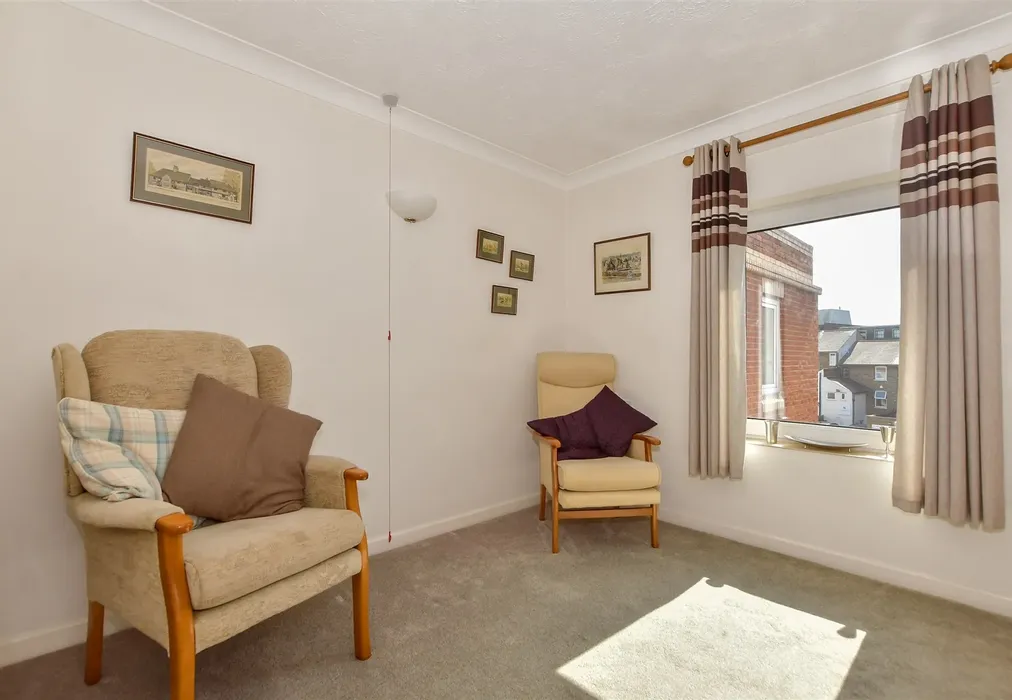 Bedroom 2 - Queen Anne Road, Maidstone, Kent - Wards of Kent