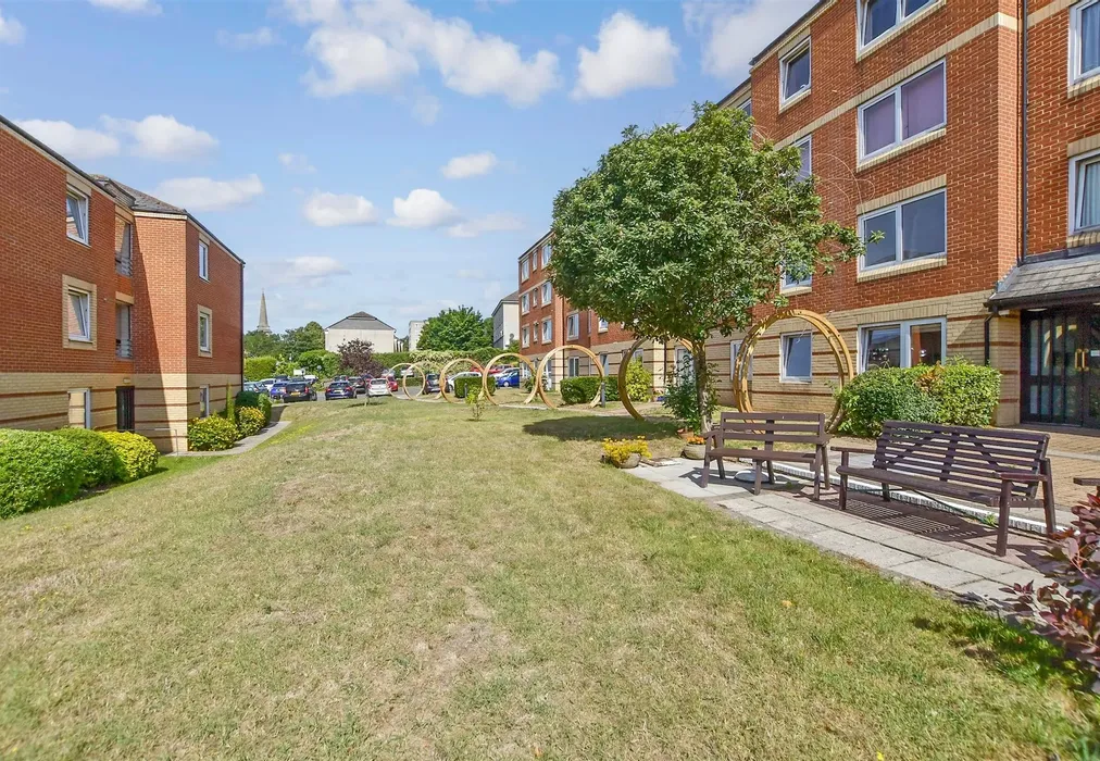 Communal Gardens - Queen Anne Road, Maidstone, Kent - Wards of Kent