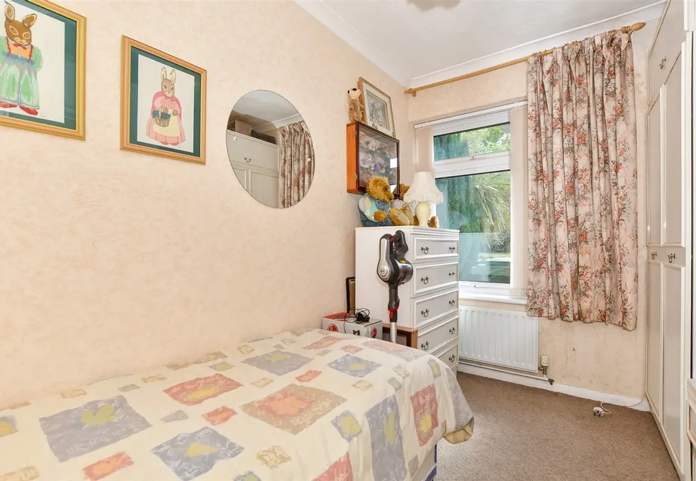 Bedroom 2 - Nursery Avenue, Bearsted, Maidstone, Kent - Wards of Kent
