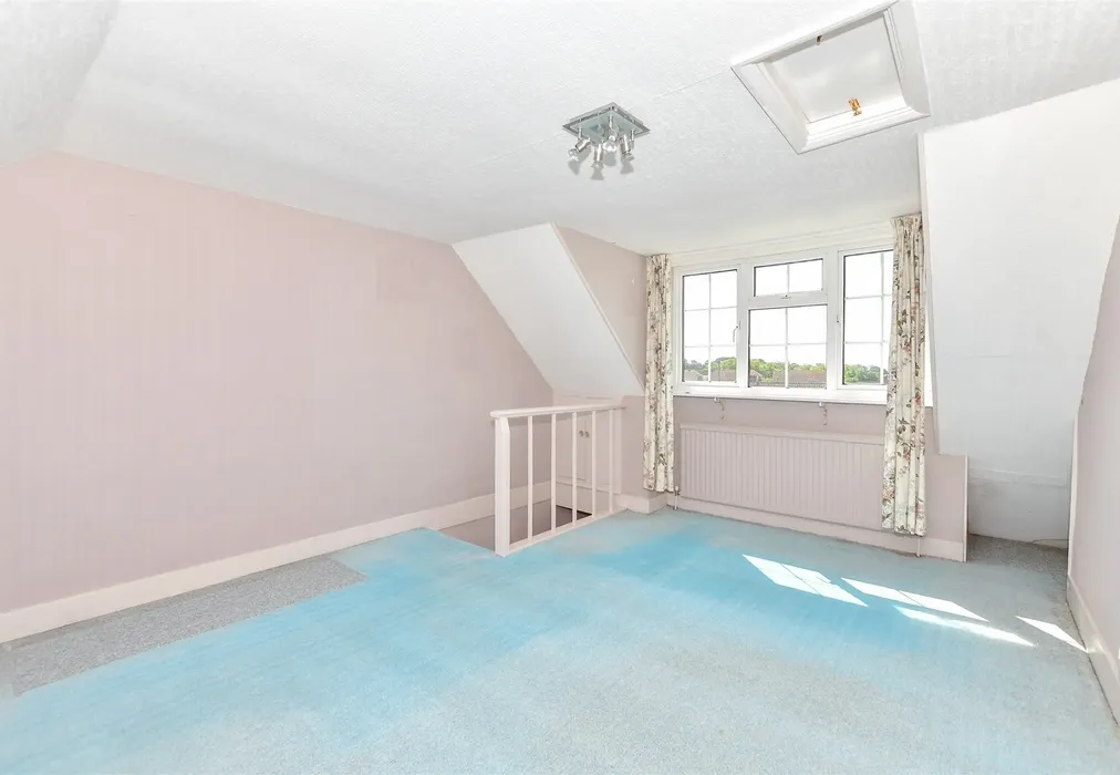 Bedroom 3 - River Road, Arundel, West Sussex - Wards of Kent