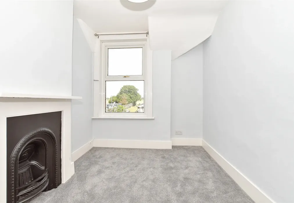 Bedroom 2 - Blenheim Road, Littlestone, Kent - Wards of Kent