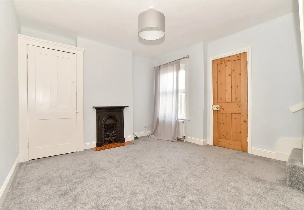 Dining Room - Blenheim Road, Littlestone, Kent - Wards of Kent
