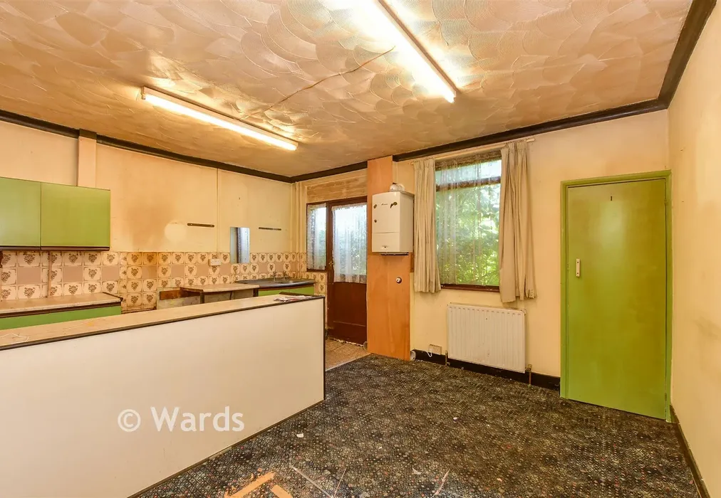 Dining/Kitchen - Granville Road, Sheerness, Kent - Wards of Kent