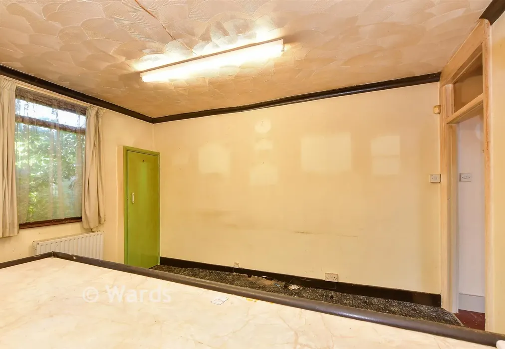 Dining/Kitchen - Granville Road, Sheerness, Kent - Wards of Kent