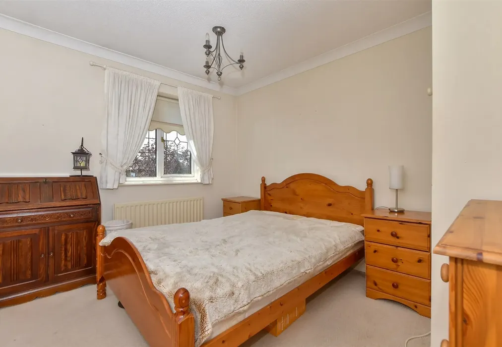 Bedroom 2 - Threshers Drive, Weavering, Maidstone, Kent - Wards of Kent