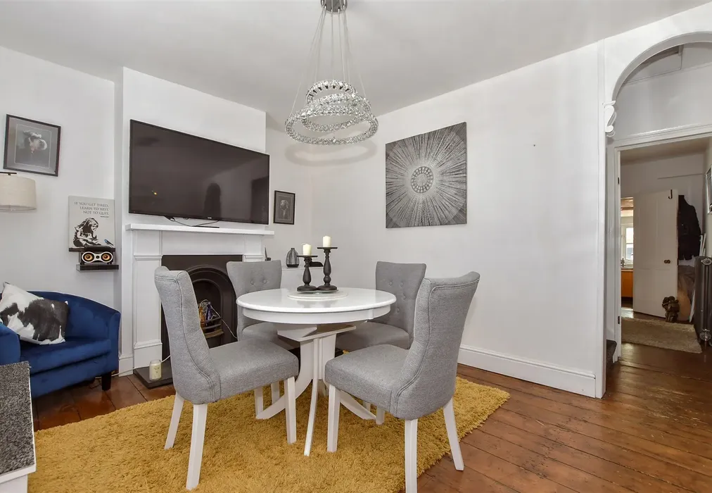 Dining Area - Melville Road, Maidstone, Kent - Wards of Kent