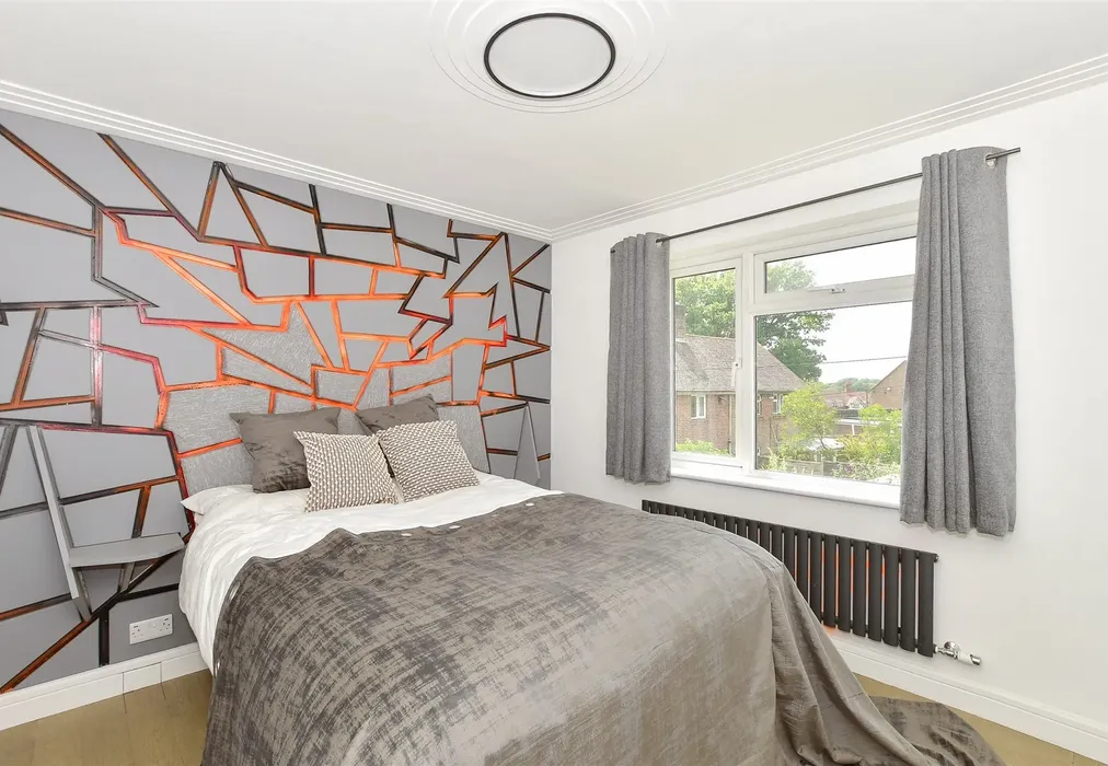 Bedroom 2 - Princess Margaret Road, Rudgwick, Horsham, West Sussex - Wards of Kent