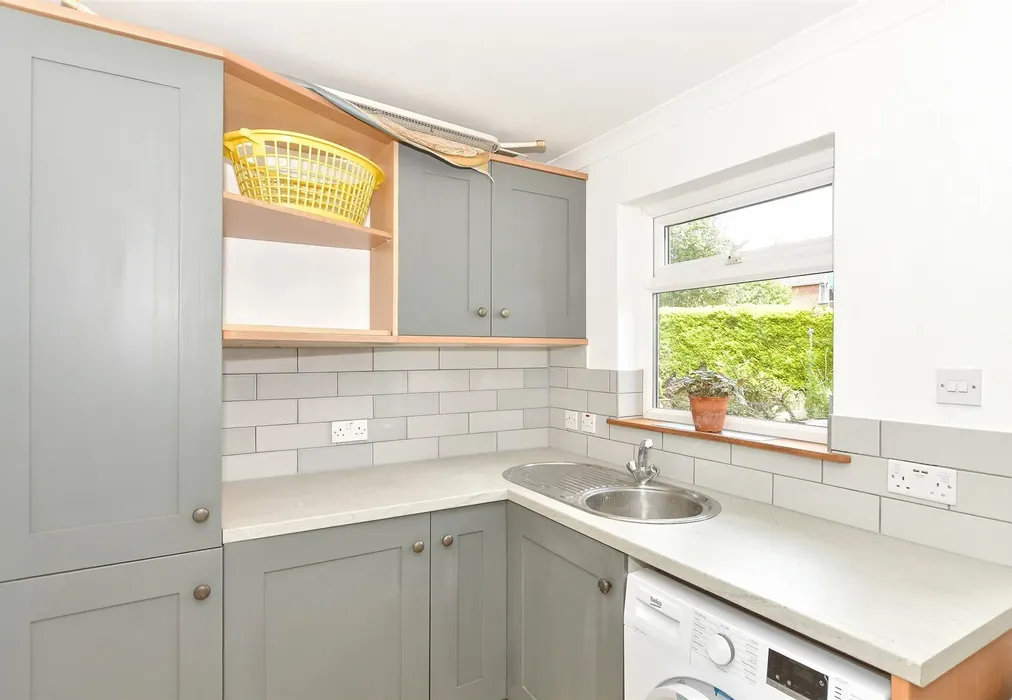 Utility - Princess Margaret Road, Rudgwick, Horsham, West Sussex - Wards of Kent