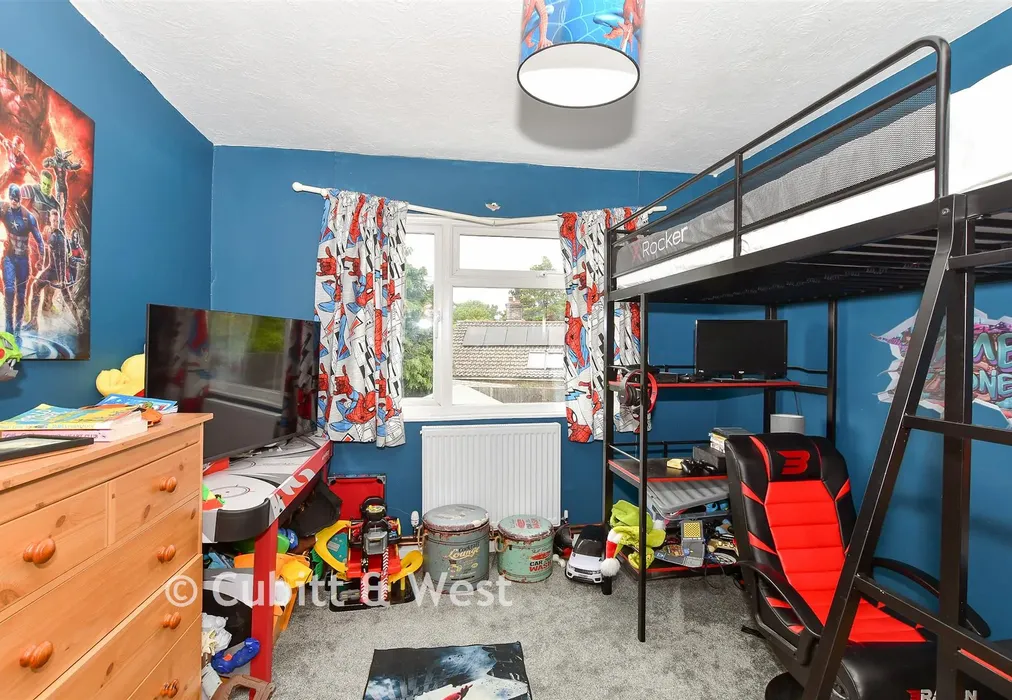 Bedroom 5 - Stone Quarry Road, Chelwood Gate, East Grinstead, East Sussex - Wards of Kent