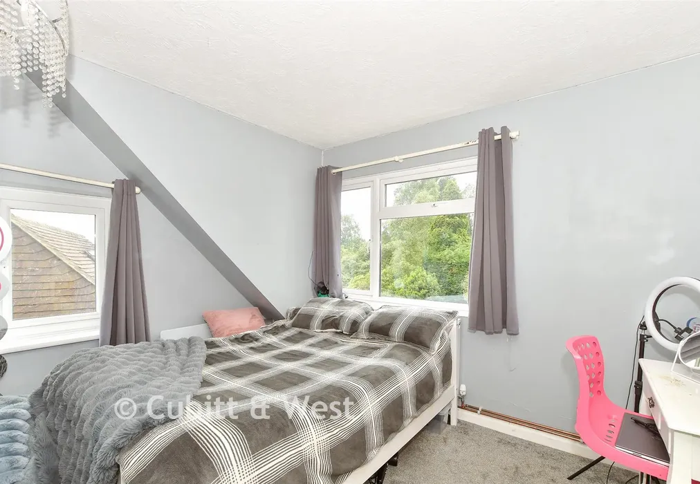 Bedroom 3 - Stone Quarry Road, Chelwood Gate, East Grinstead, East Sussex - Wards of Kent