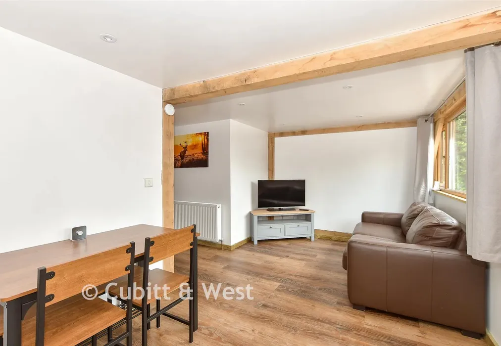 Room 1 - Stone Quarry Road, Chelwood Gate, East Grinstead, East Sussex - Wards of Kent