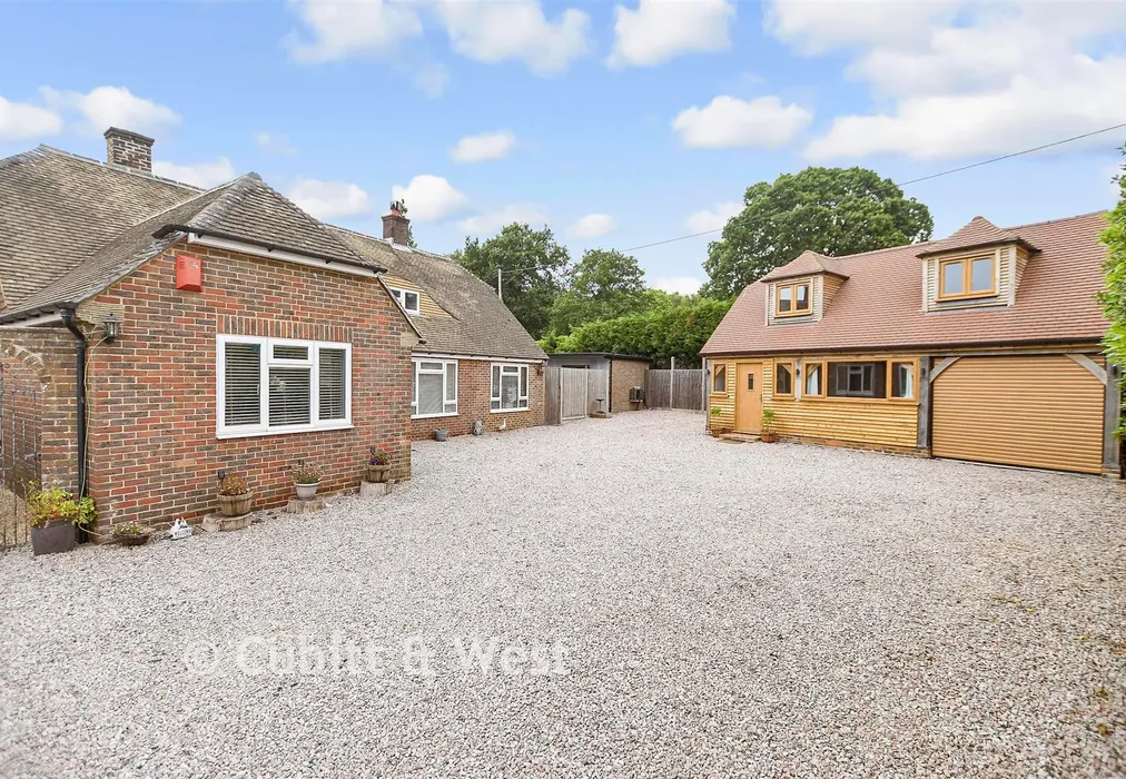 Front - Stone Quarry Road, Chelwood Gate, East Grinstead, East Sussex - Wards of Kent