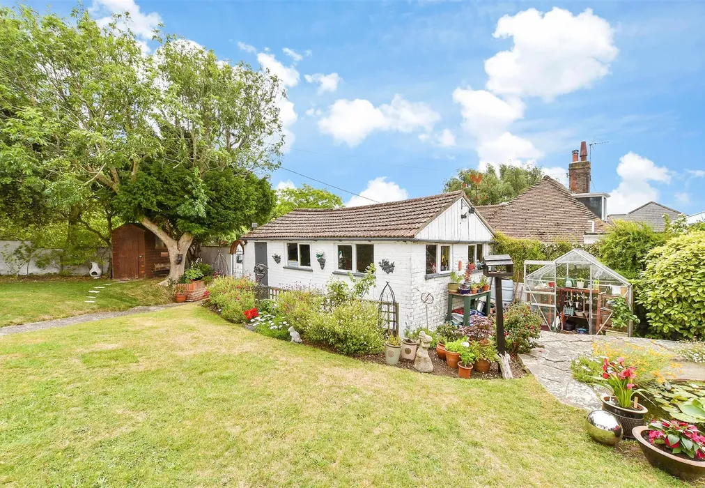 Garage - Kingsdown Hill, Kingsdown, Deal, Kent - Wards of Kent