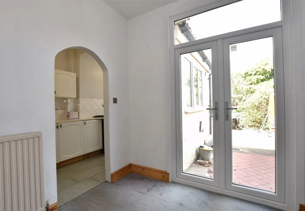 Dining Room - Alexandra Road, Chadwell Heath, Essex - Wards of Kent