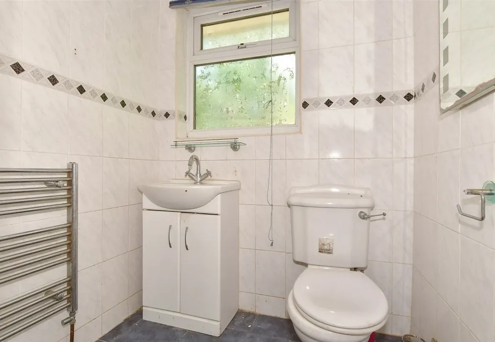 Shower Room - Rochester Drive, Bexley, Kent - Wards of Kent