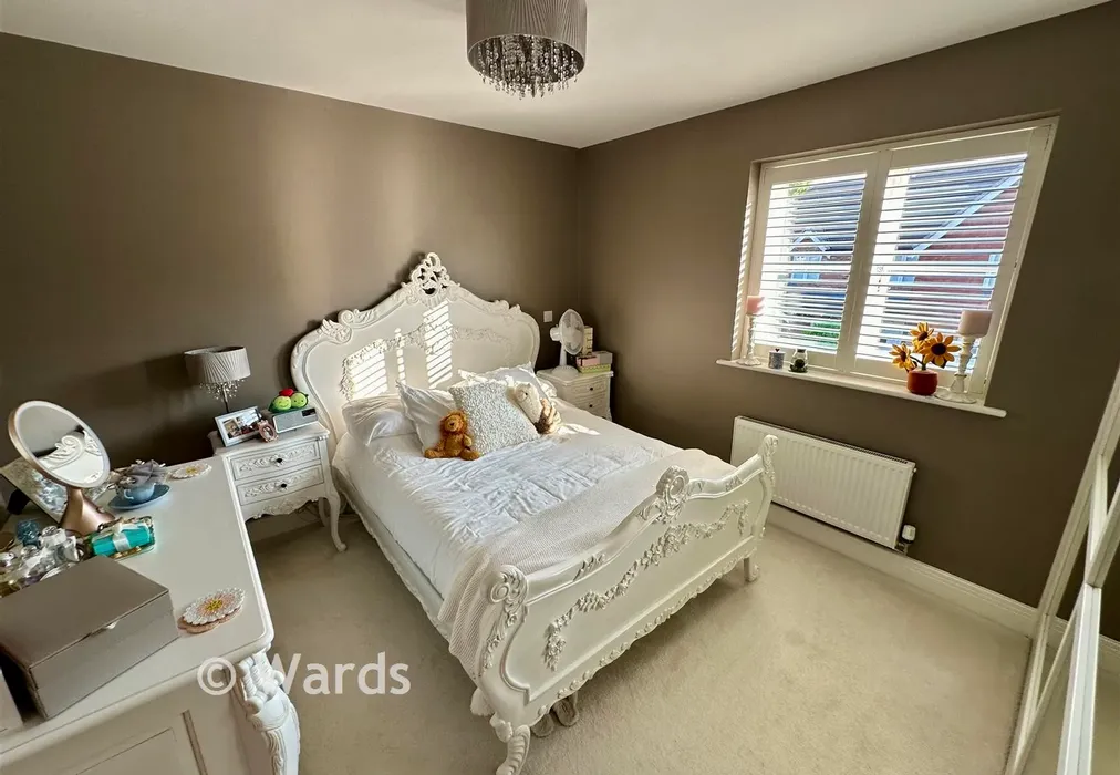 Bedroom 1 - Godfrey Meadow, Hollingbourne, Maidstone, Kent - Wards of Kent