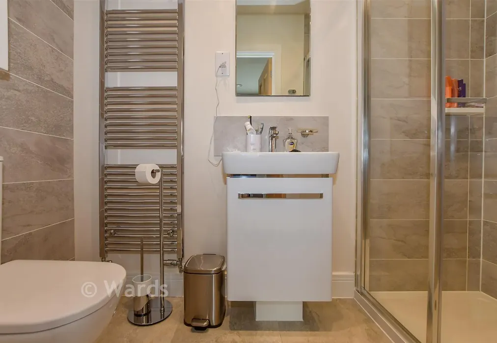 En-Suite Shower Room - Godfrey Meadow, Hollingbourne, Maidstone, Kent - Wards of Kent