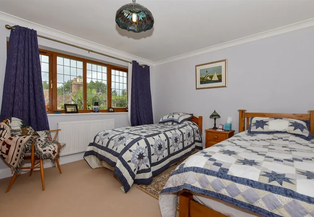 Bedroom 2 - Quested Way, Harrietsham, Maidstone, Kent - Wards of Kent