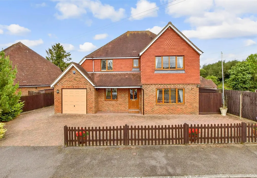 External (Web) - Quested Way, Harrietsham, Maidstone, Kent - Wards of Kent